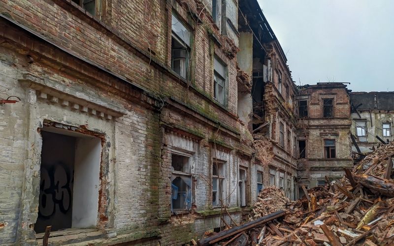 Building Removal in Pearland, TX